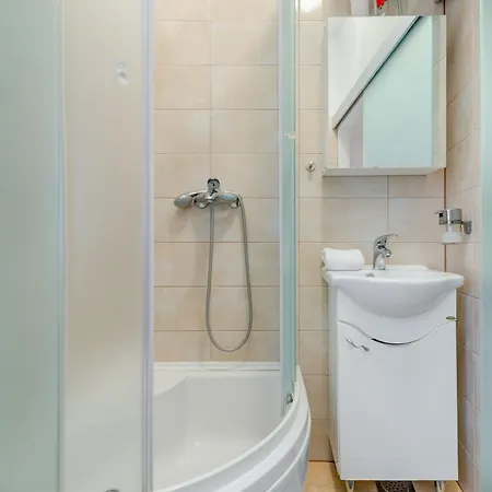 Fuer 5 Personen Ca, 48 M Sup2 In Split, Dalmatien Gespanschaft Dalmatien Apartamento *